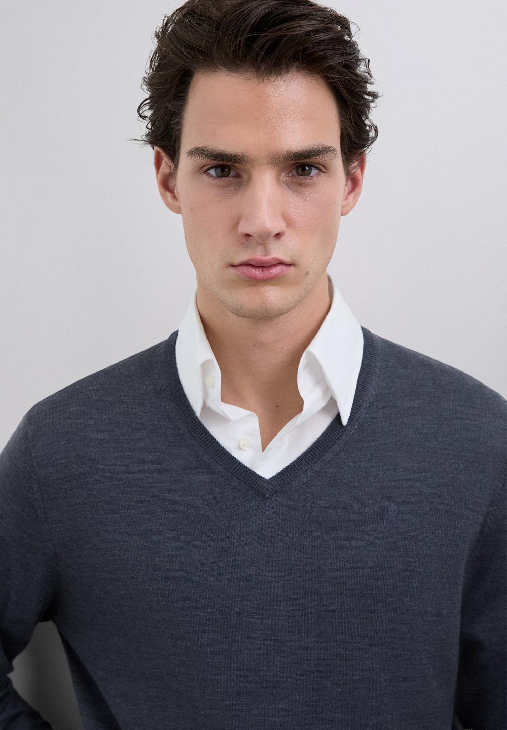 scalpers V-NECK WOOL SWEATER WITH SKULL GREYISH BLUE