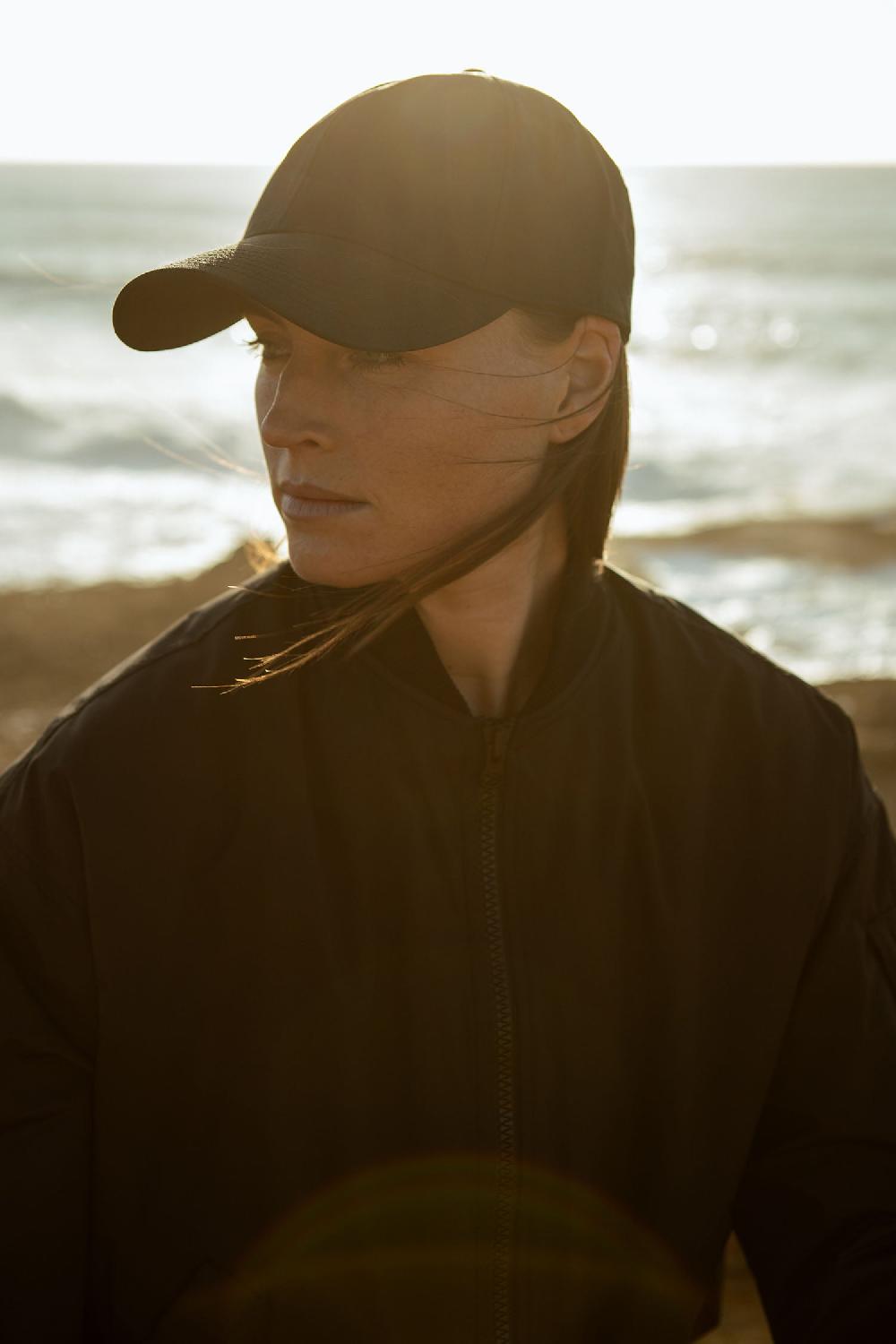 Scandinavian Edition Air — Carbon