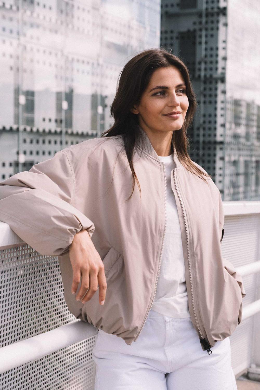 Scandinavian Edition Air — Khaki