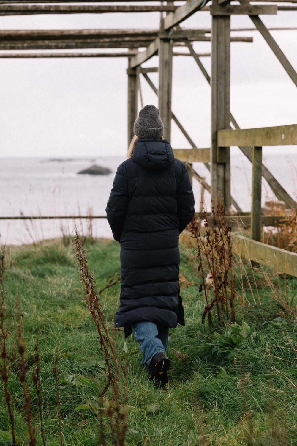 Scandinavian Edition Meridian — Midnight Blue