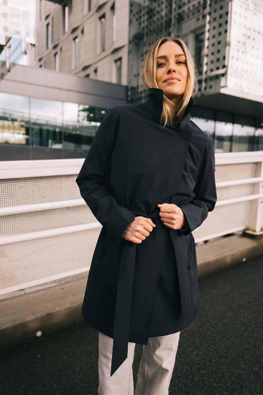 Scandinavian Edition Midway — Midnight Blue