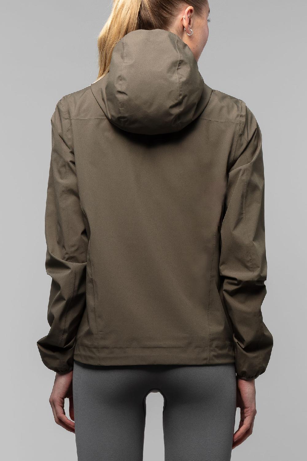 Scandinavian Edition Veil — Major Brown