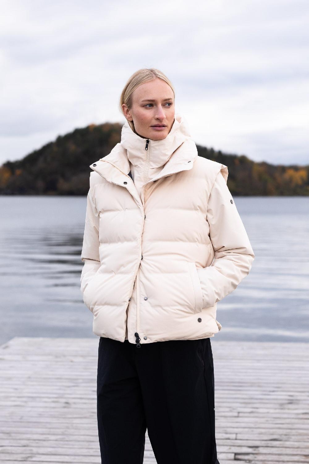 Scandinavian Edition Vesty — Neutral White