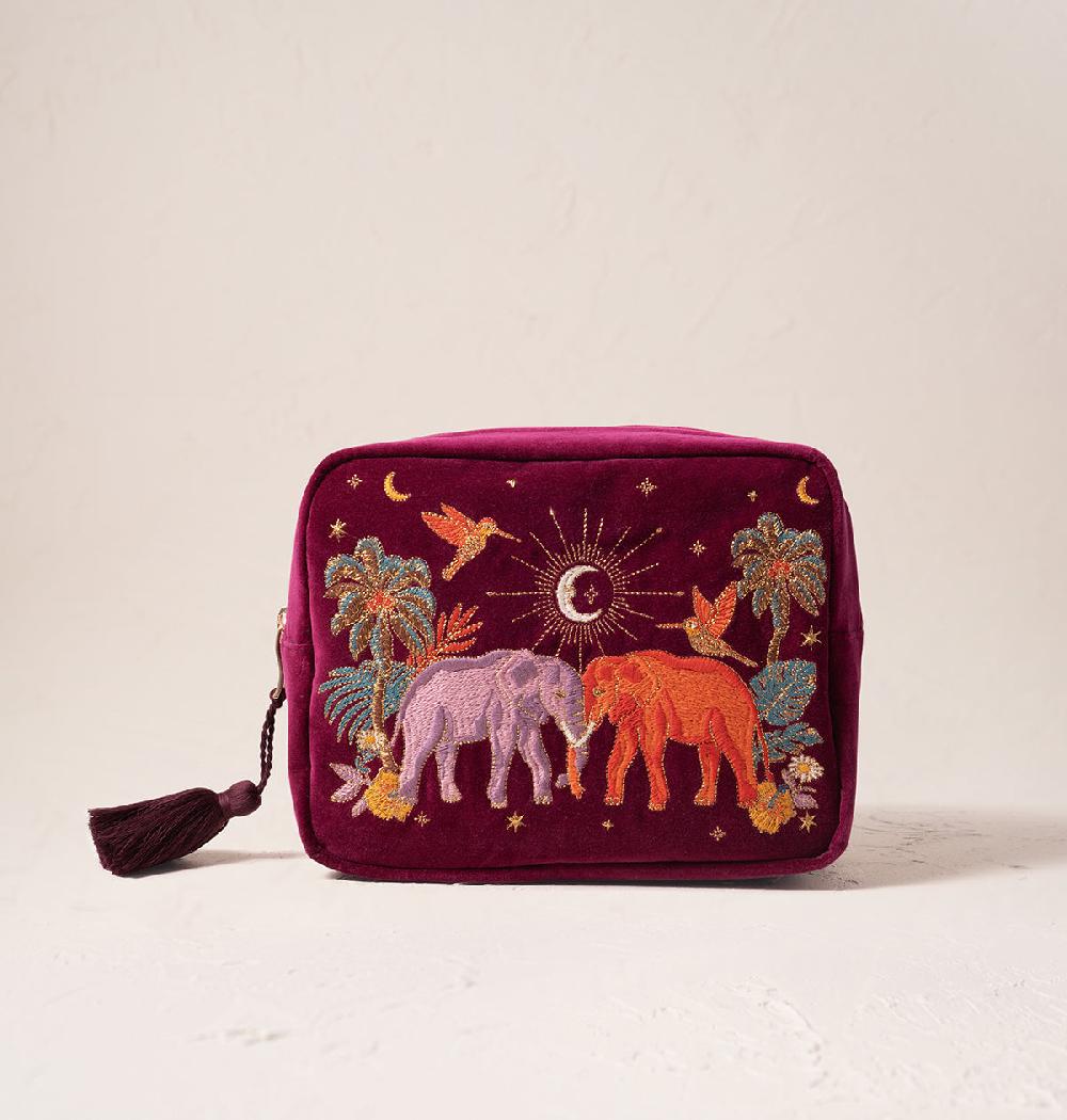 scarlettsbags Enchanted Elephant Wash Bag