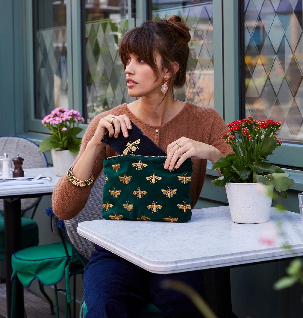 Scarlettsbags Honey Bee Glasses Case