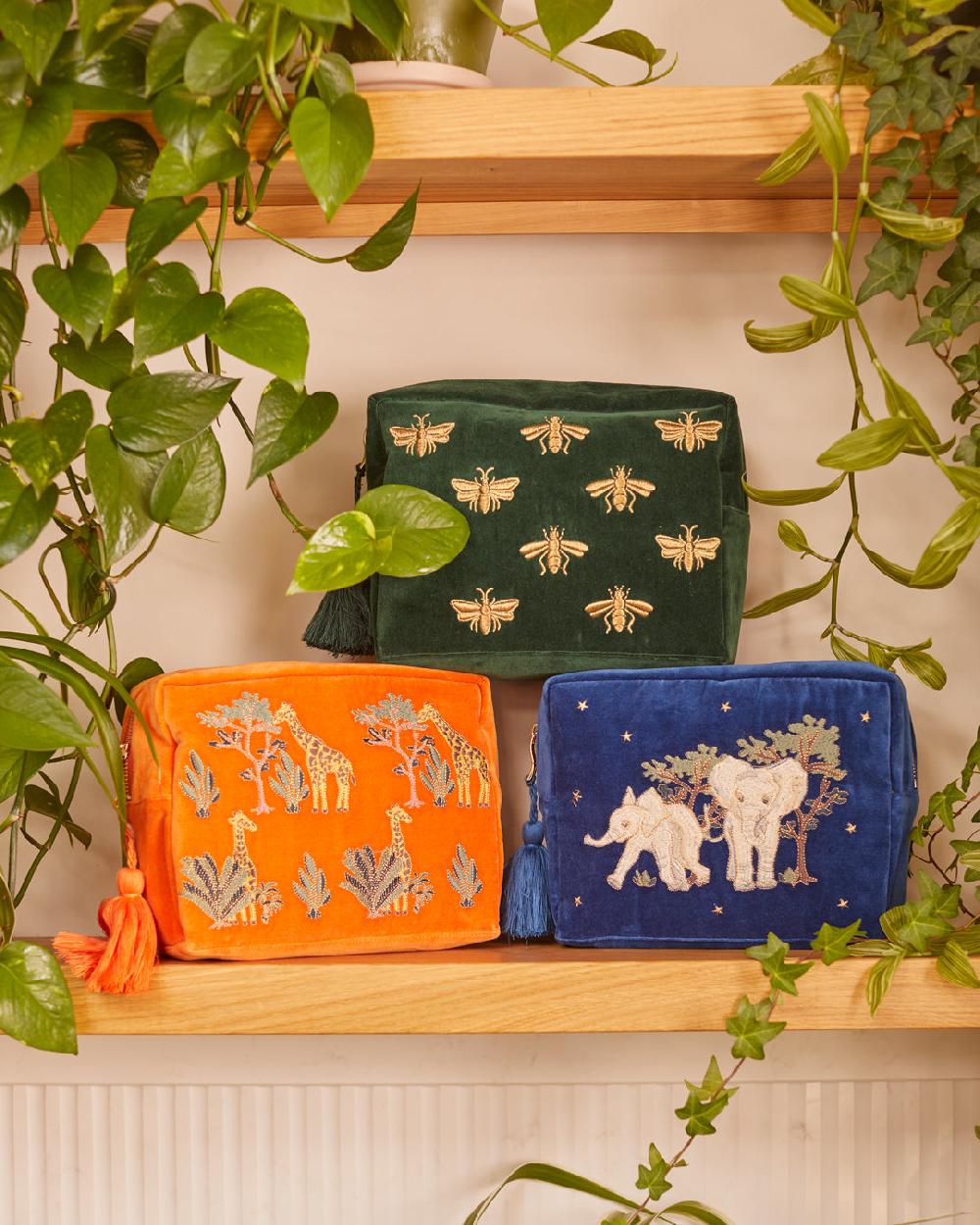 Scarlettsbags Honey Bee Wash Bag