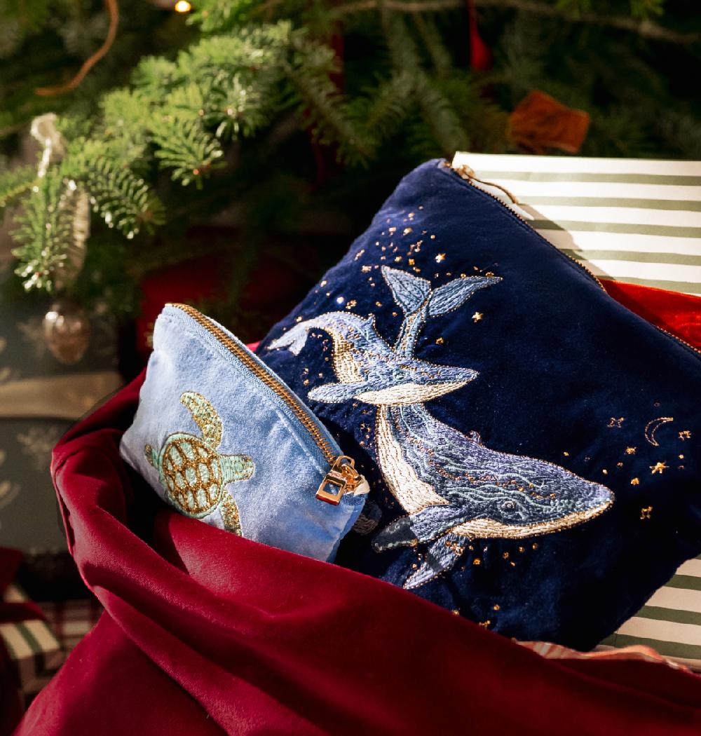 Scarlettsbags Mystical Whale Everyday Pouch