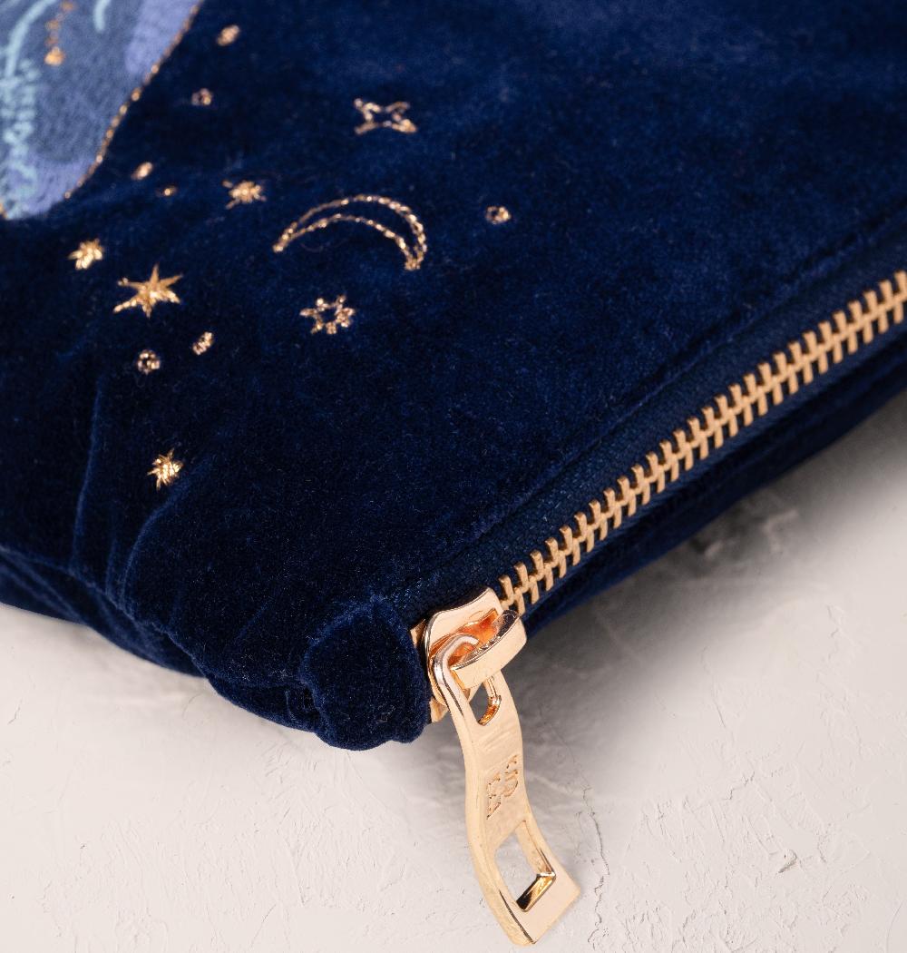 Scarlettsbags Mystical Whale Everyday Pouch
