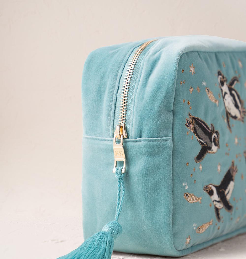 Scarlettsbags Penguins Wash Bag