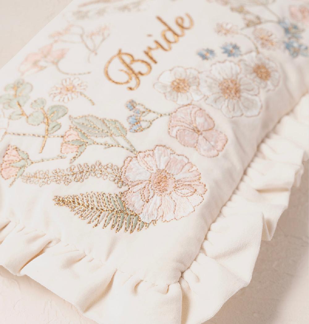 Scarlettsbags Pressed Flowers Bride Frill Pouch