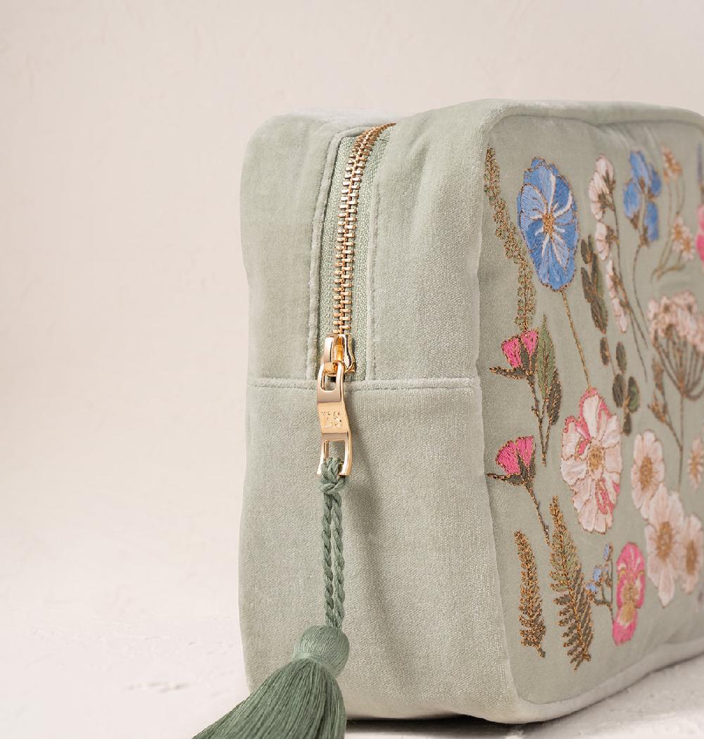 Scarlettsbags Pressed Flowers Wash Bag
