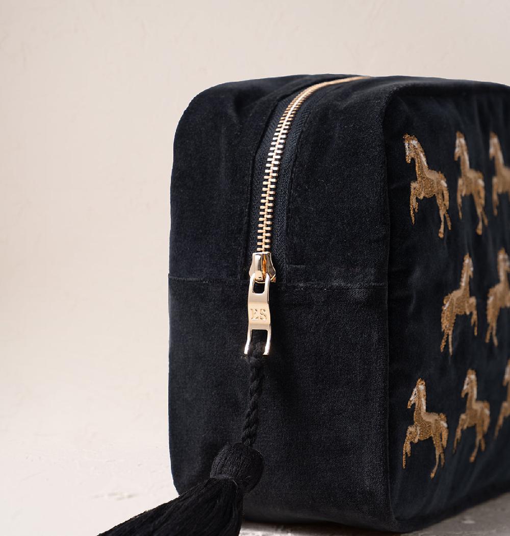 Scarlettsbags Wild Horses Wash Bag