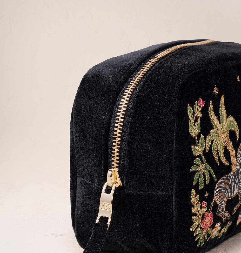 Scarlettsbags Wild Zebra Palm Makeup Bag