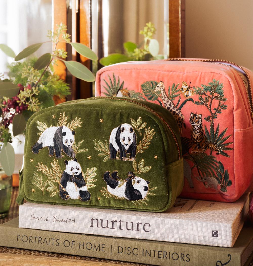 Scarlettsbags World Wildlife Wash Bag