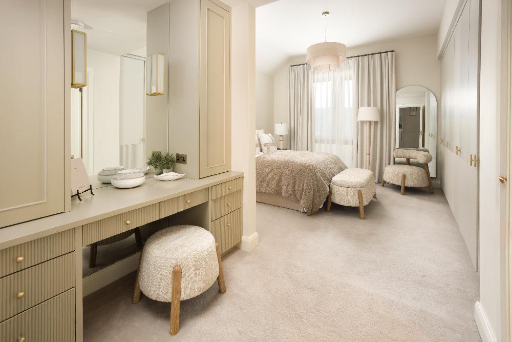 Scatter Box Adina Stool