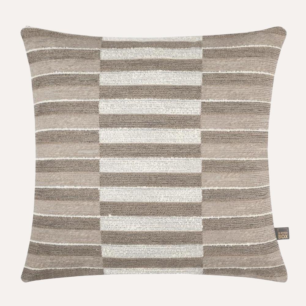 scatter box Everett Cushion