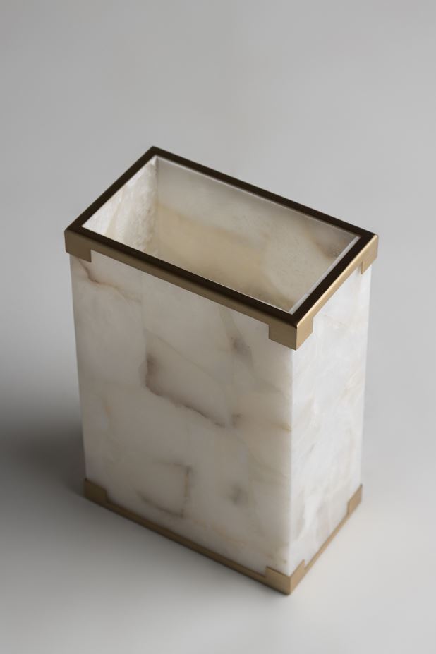 Scatter Box Marco Sconce