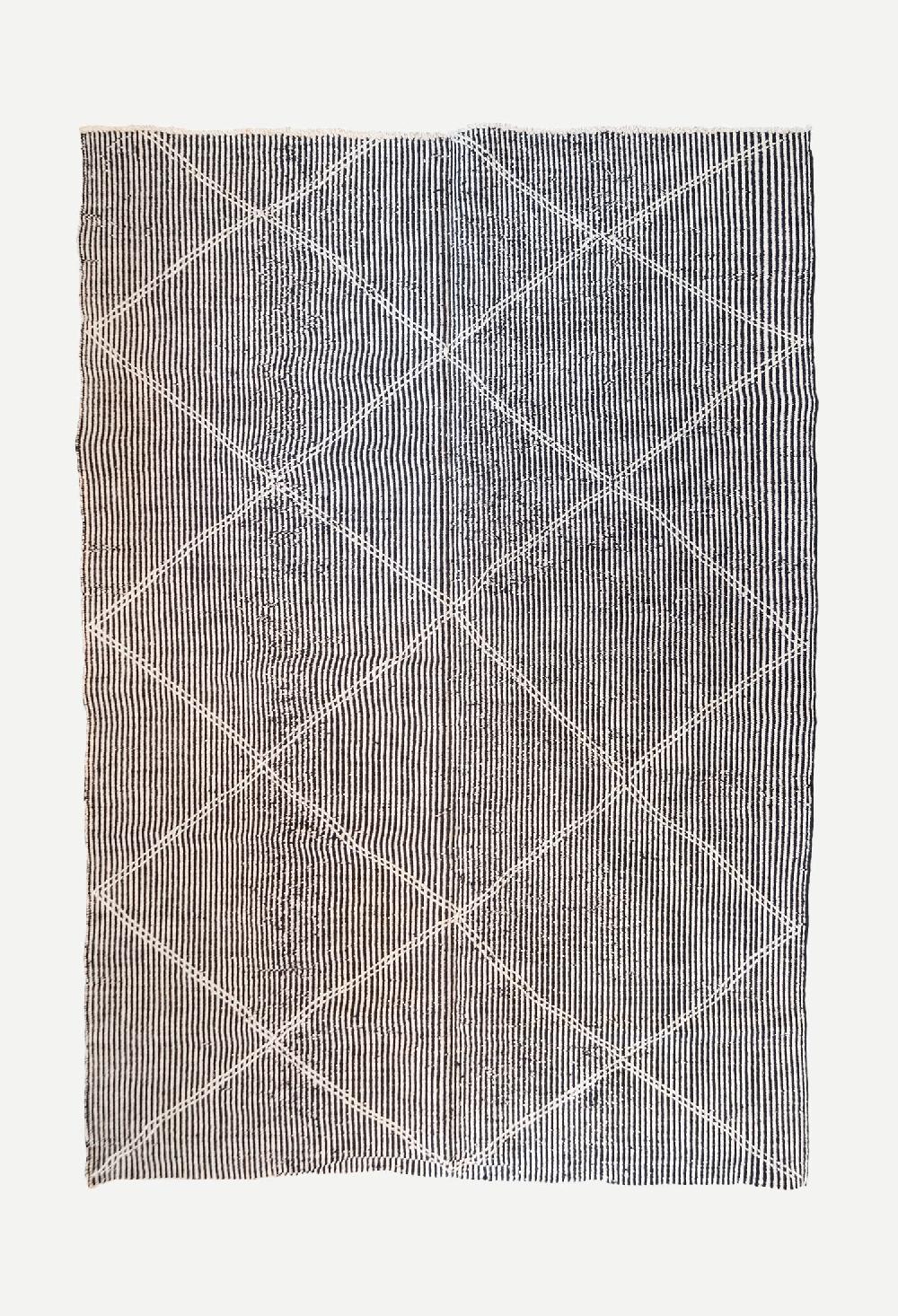 schoenstaub Rug Flat White Lines