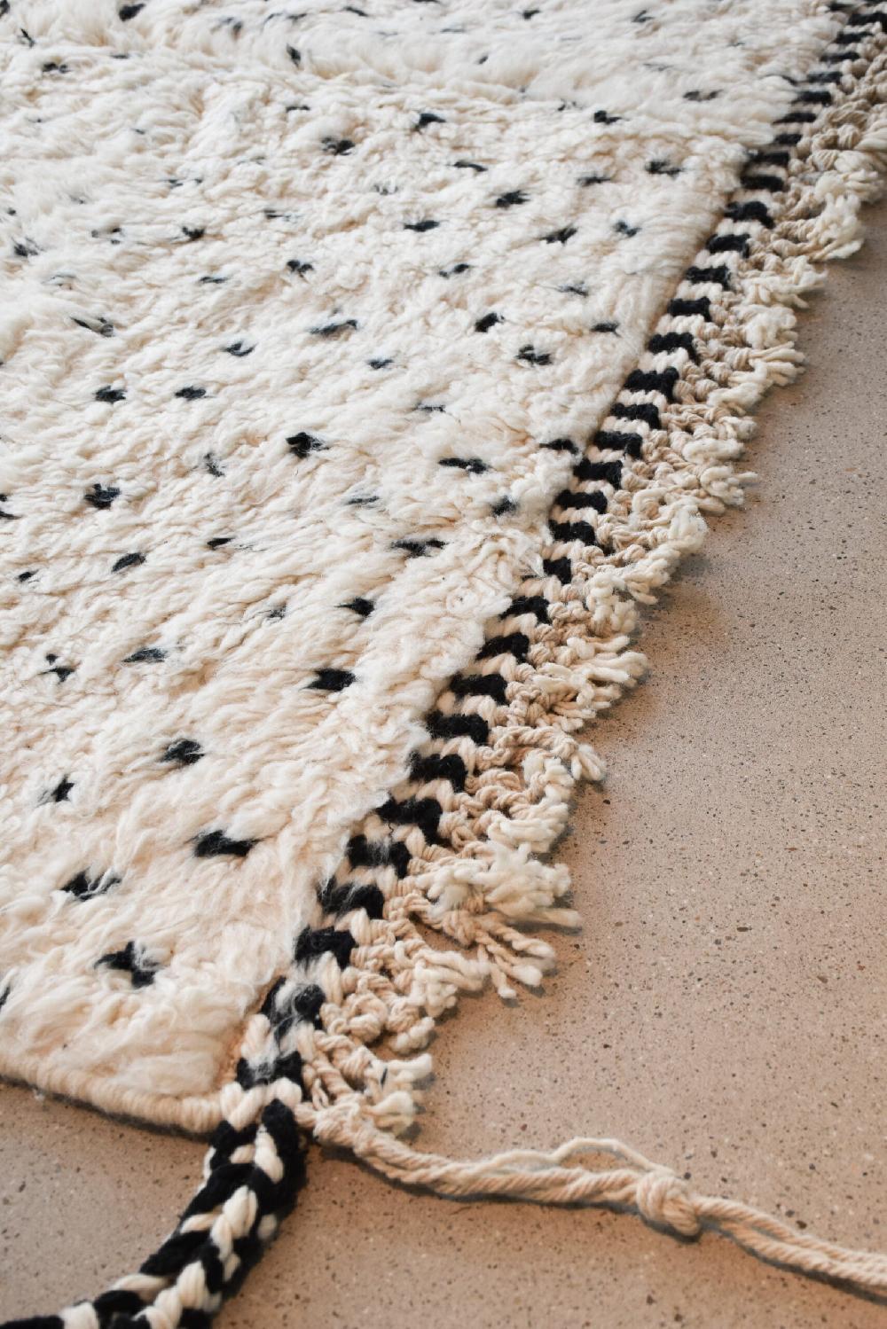 Schoenstaub Rug Fluffy Black And White Dots