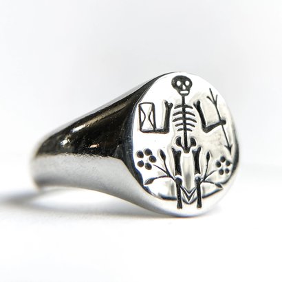 schott nyc Digby & Iona Memento Mori Signet Ring