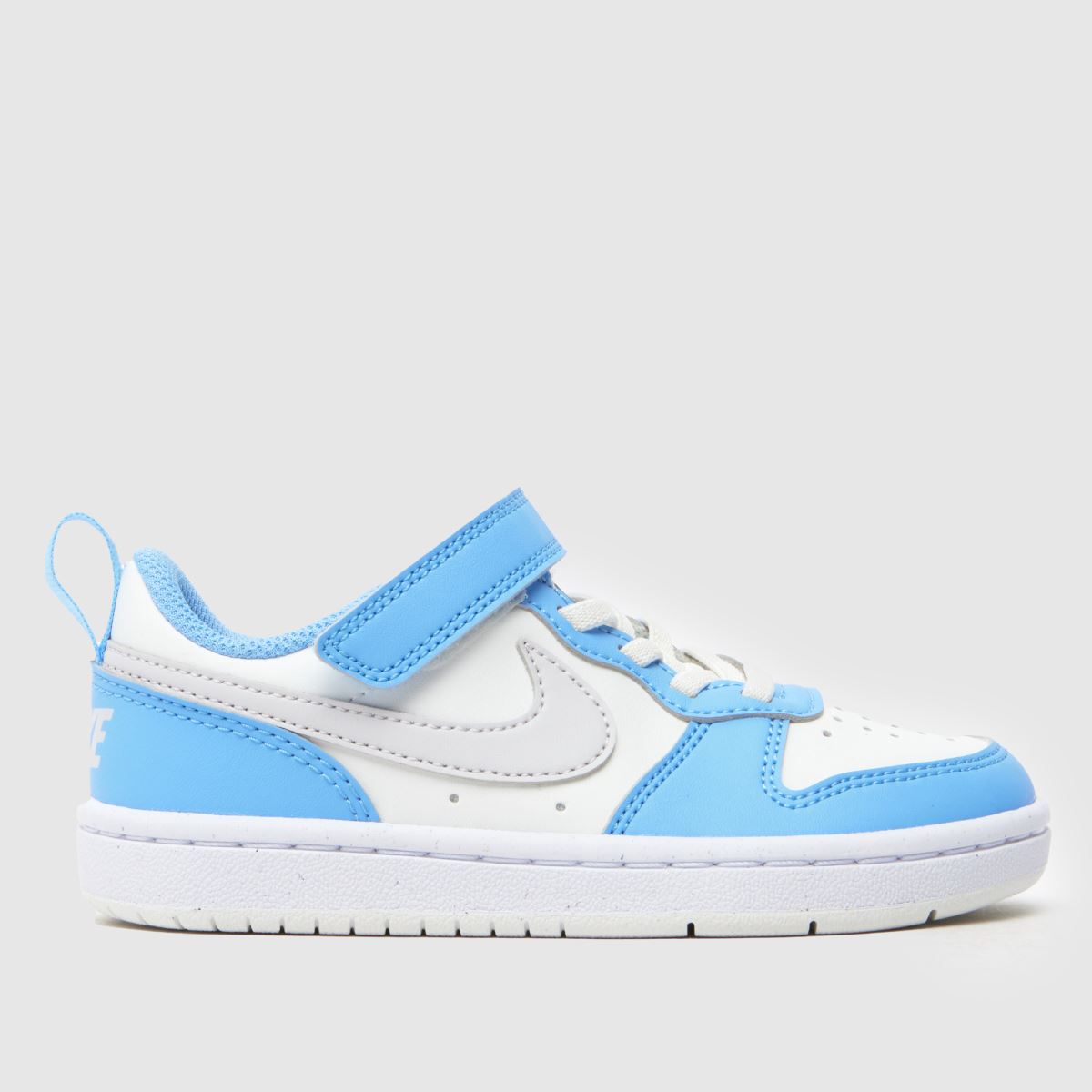 schuh Nike Court Borough Low Boys Junior in White & Pl Blue