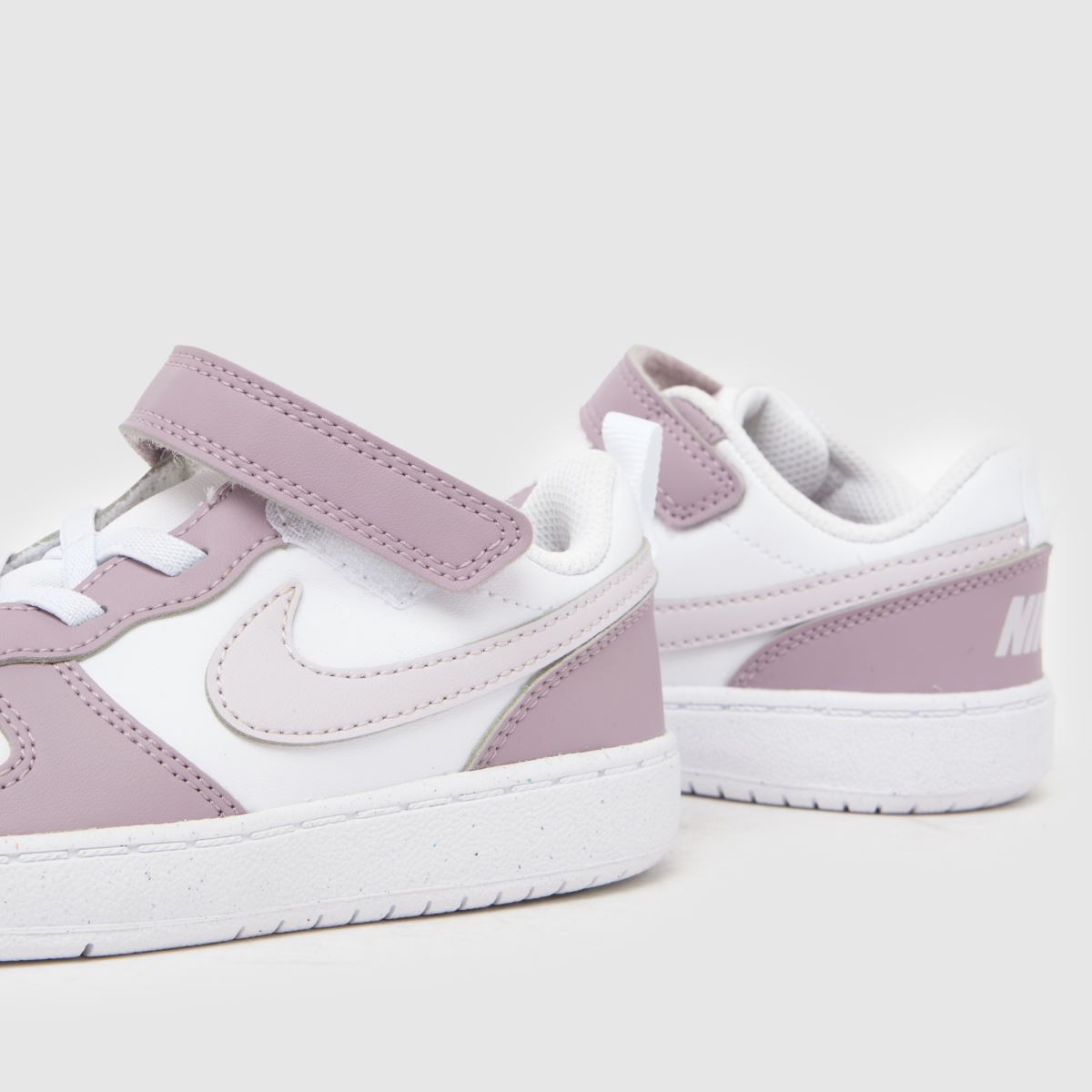 Schuh Nike Court Borough Low Girls Toddler In White & Purple
