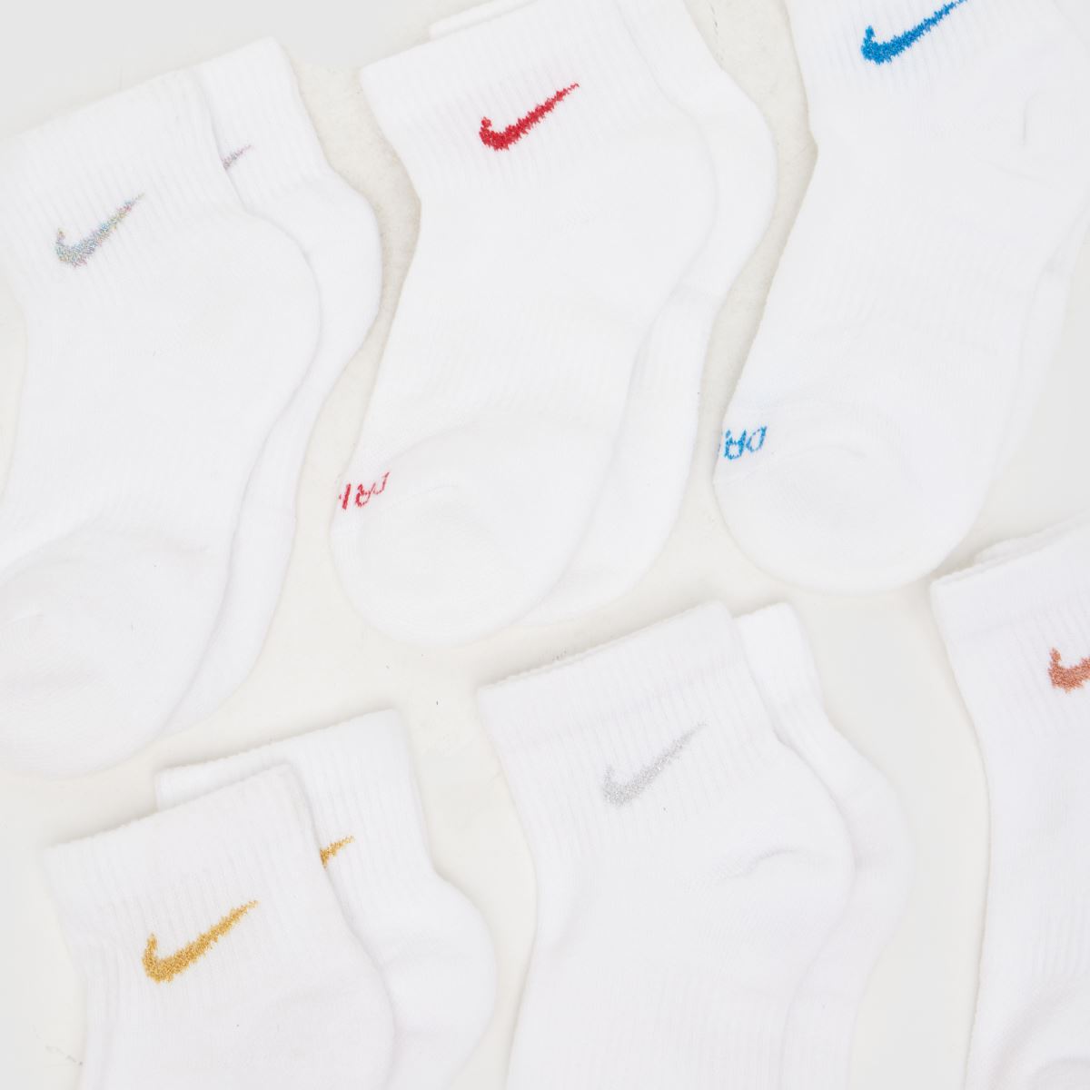 Schuh Nike Everyday Ankle Socks 6 PK In White Multi