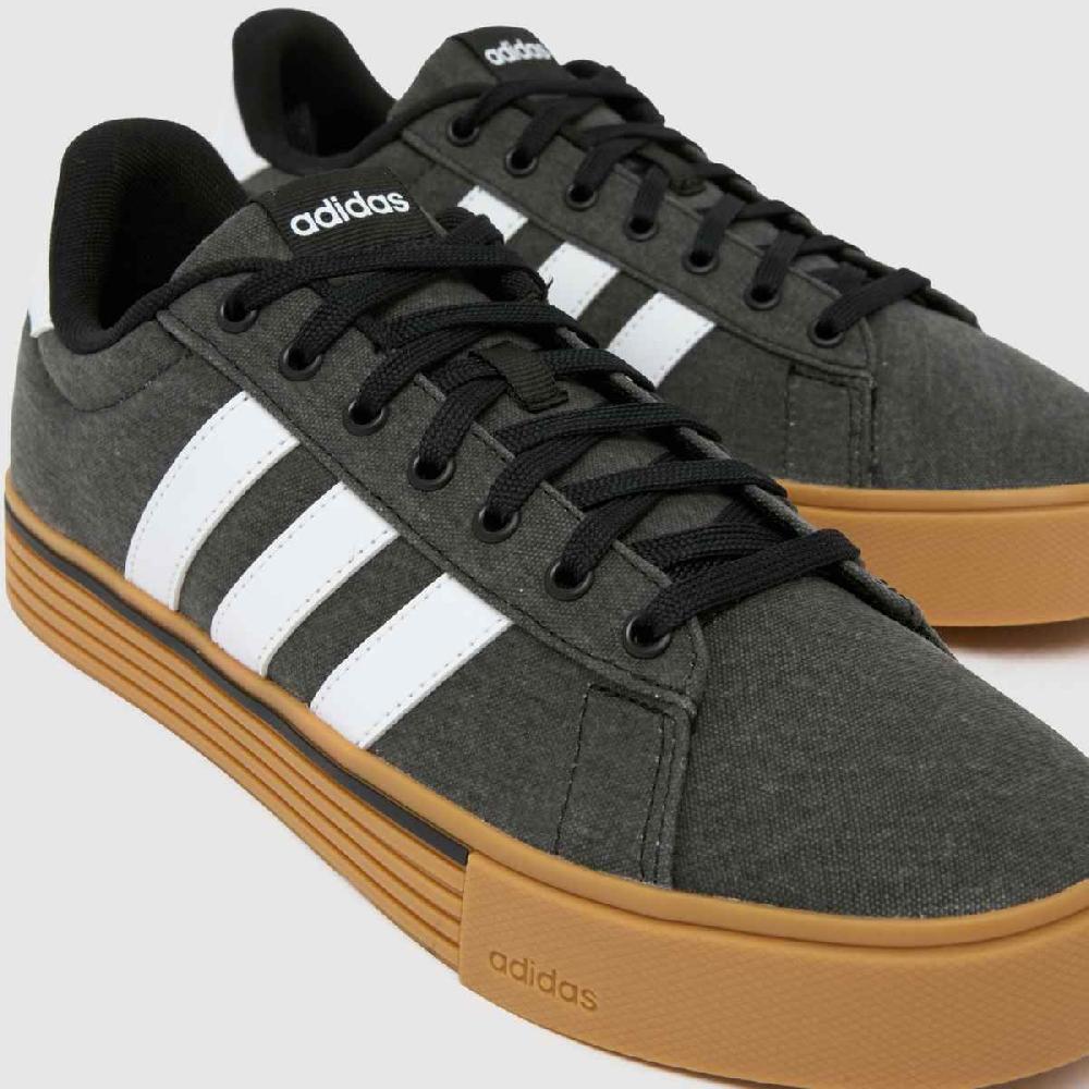 Schuh Adidas Daily 4.0 In Black & Grey