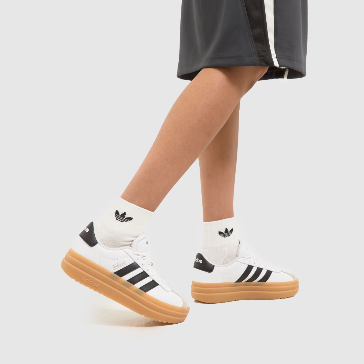 Schuh Adidas VL Court Bold In White & Black
