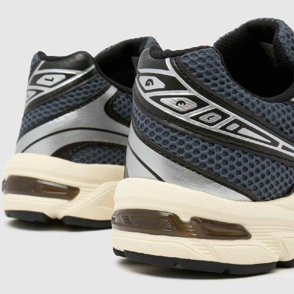 Schuh ASICS GEL-1130 In Black & Silver