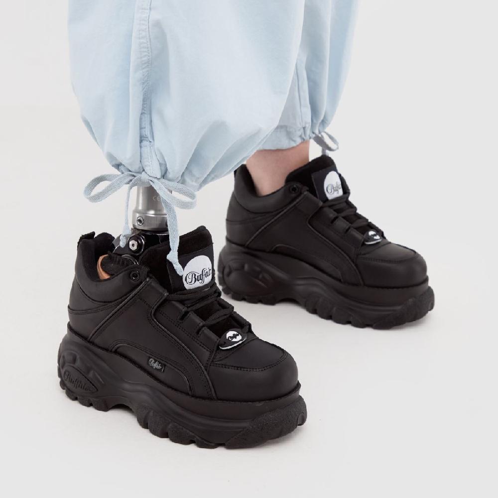 Schuh Buffalo London Classic Low In Black