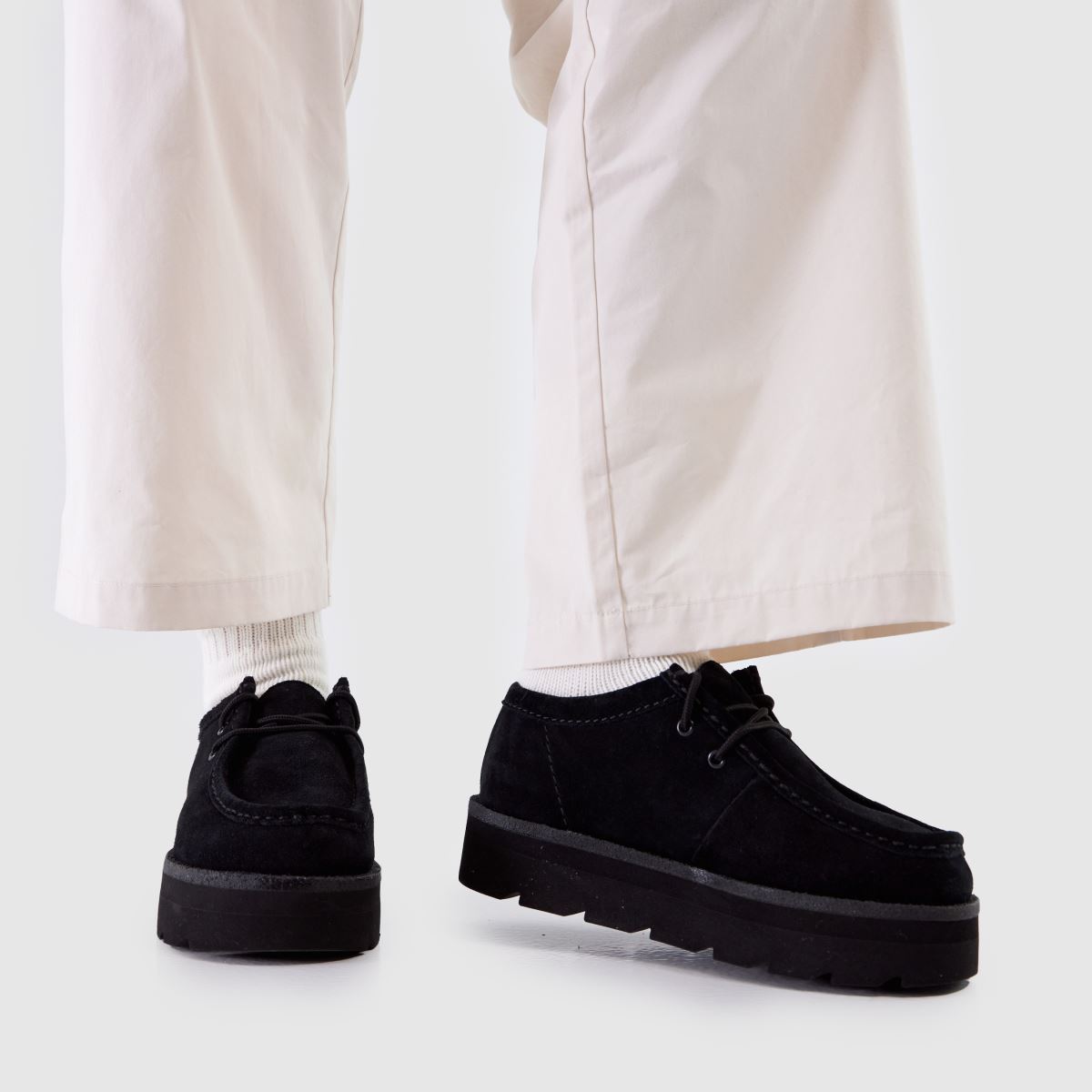 Schuh Clarks Originals Meare Wallabee In Black