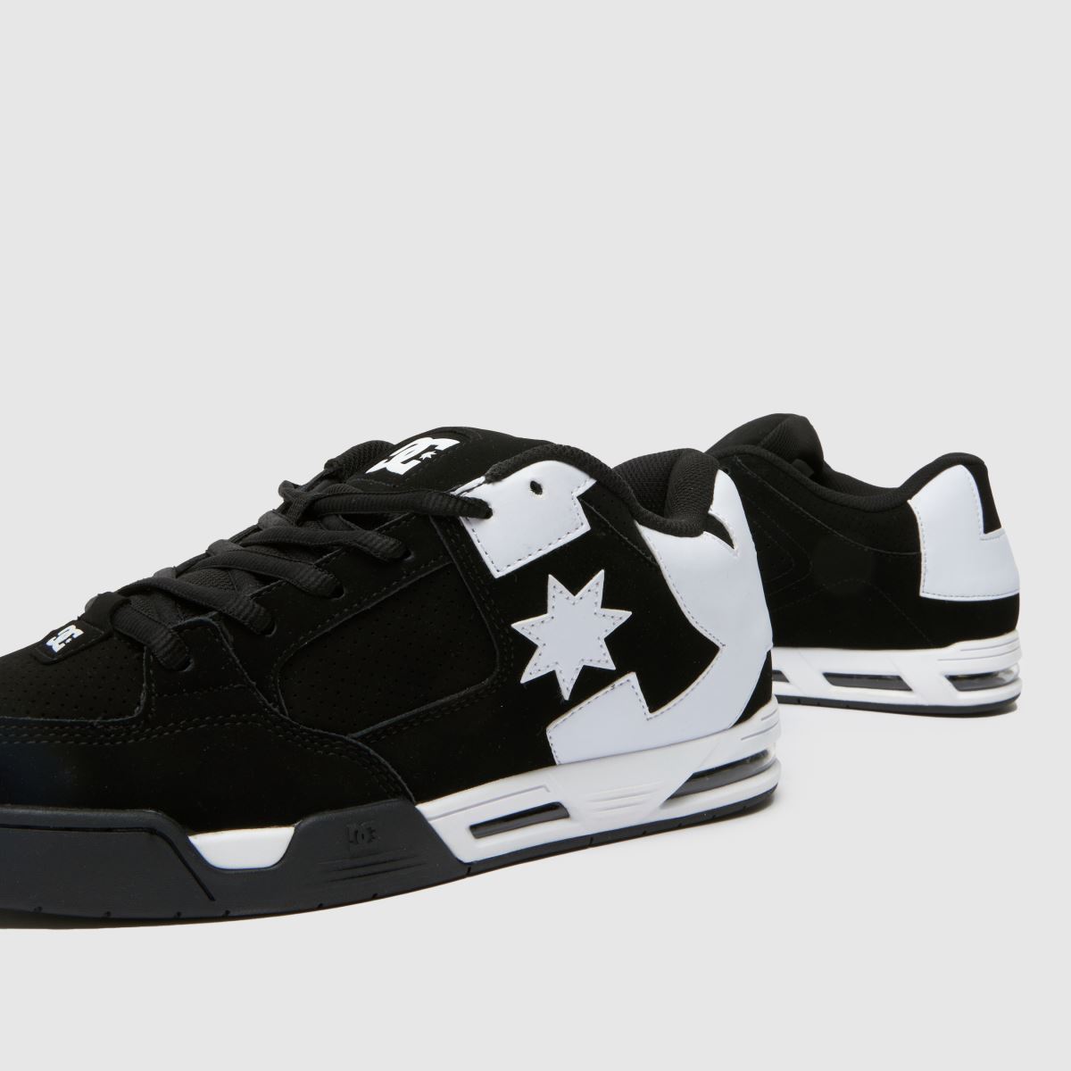 Schuh DC Command In Black & White