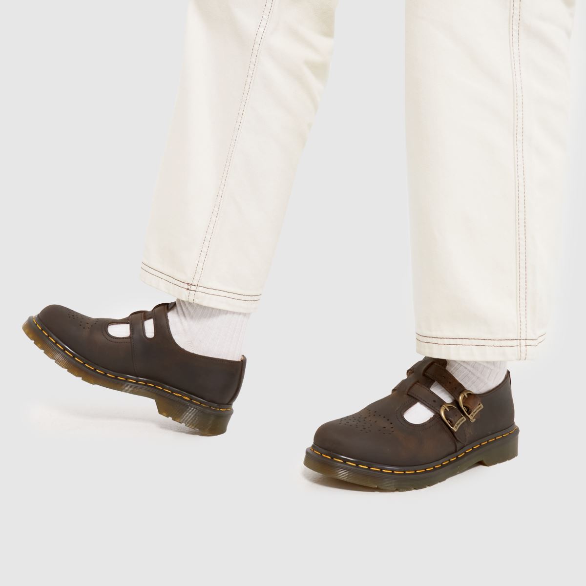 Schuh Dr Martens 8065 Mary Jane In Brown