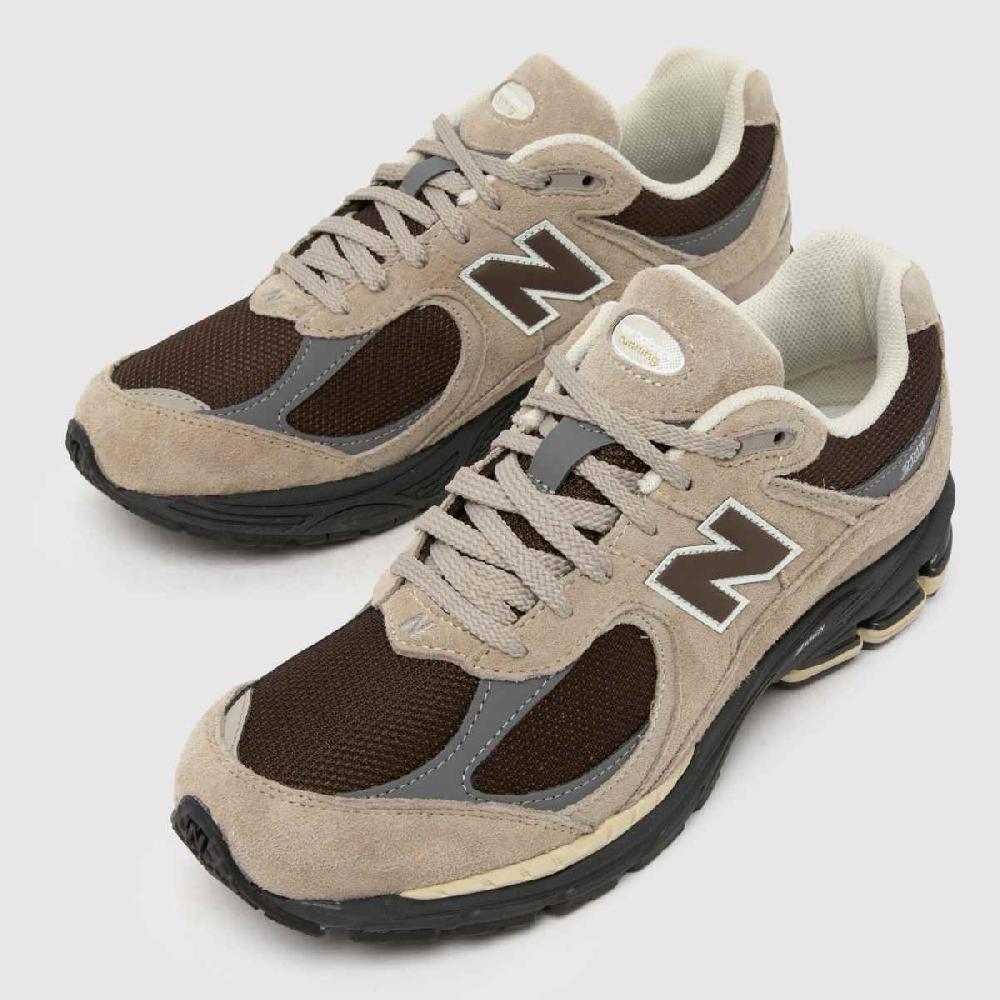 Schuh New Balance 2002R In Beige