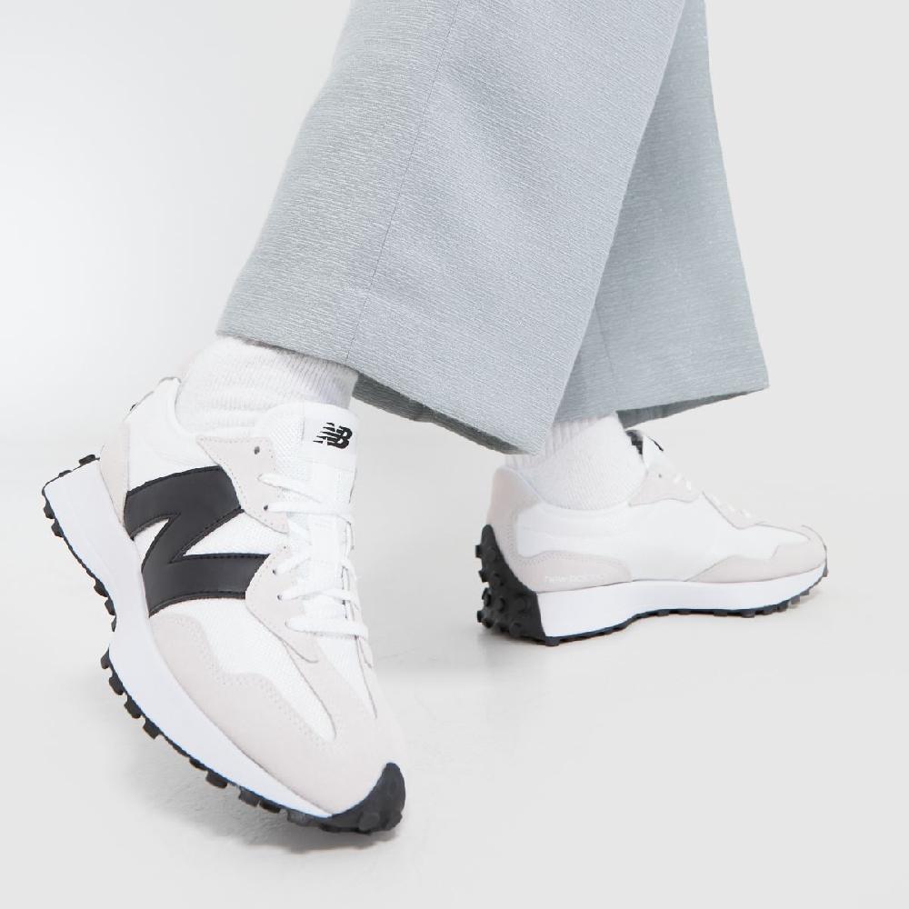 Schuh New Balance 327 In White & Black