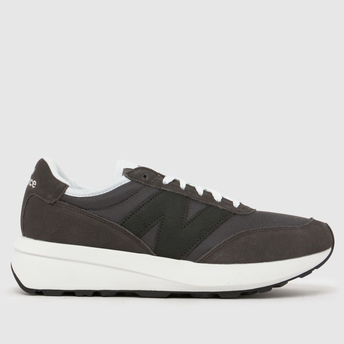schuh New Balance 370 in Black & White