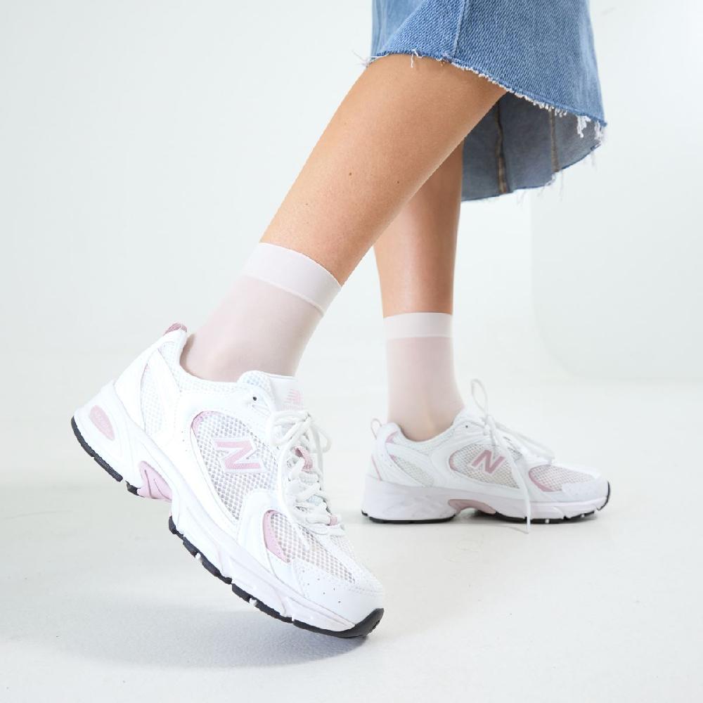 Schuh New Balance 530 In White & Pink