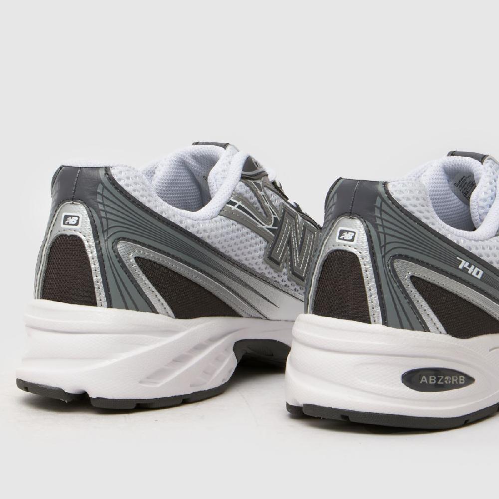 Schuh New Balance 740 In White & Navy