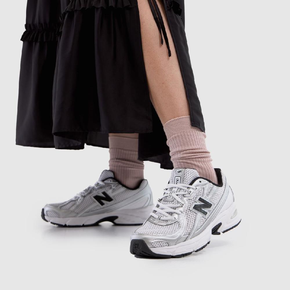 Schuh New Balance 740 In White & Silver