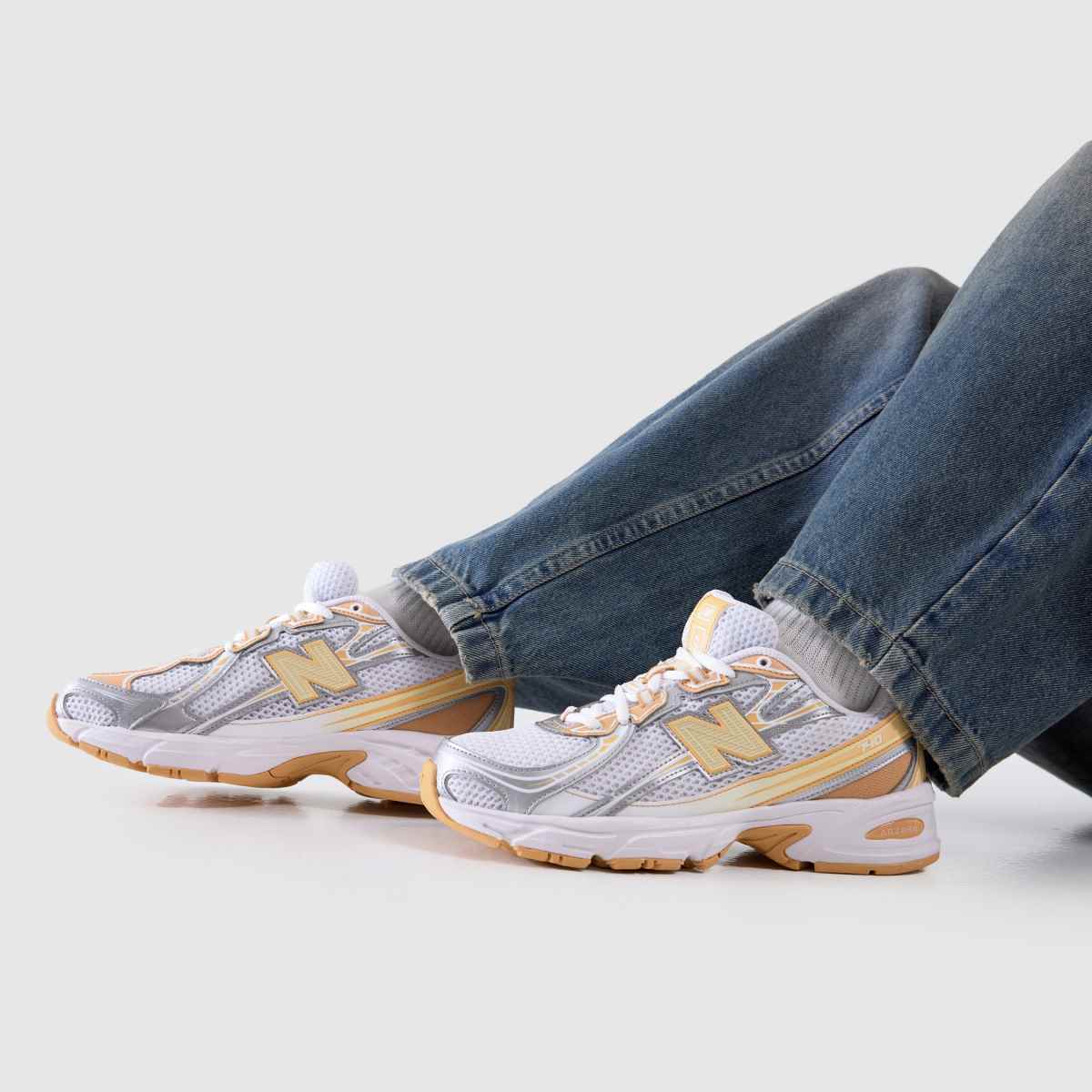 Schuh New Balance 740 In White & Yellow