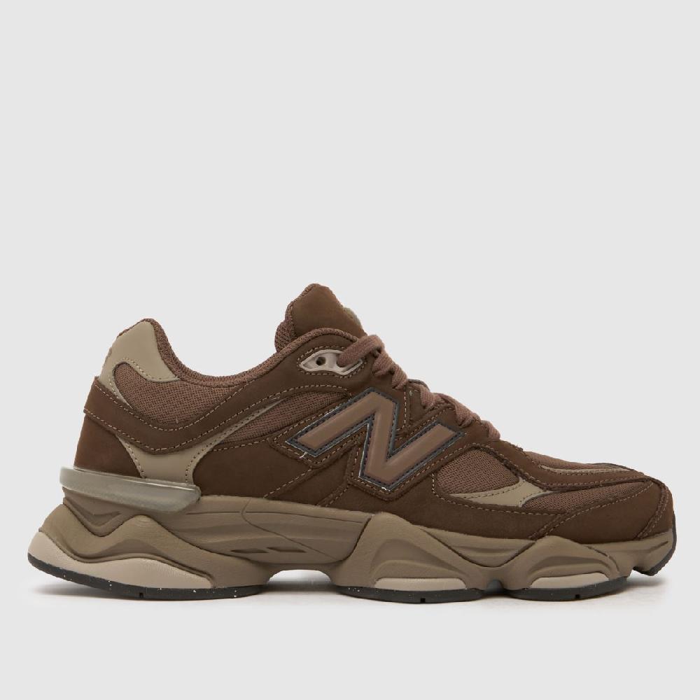 schuh New Balance 9060 in Brown