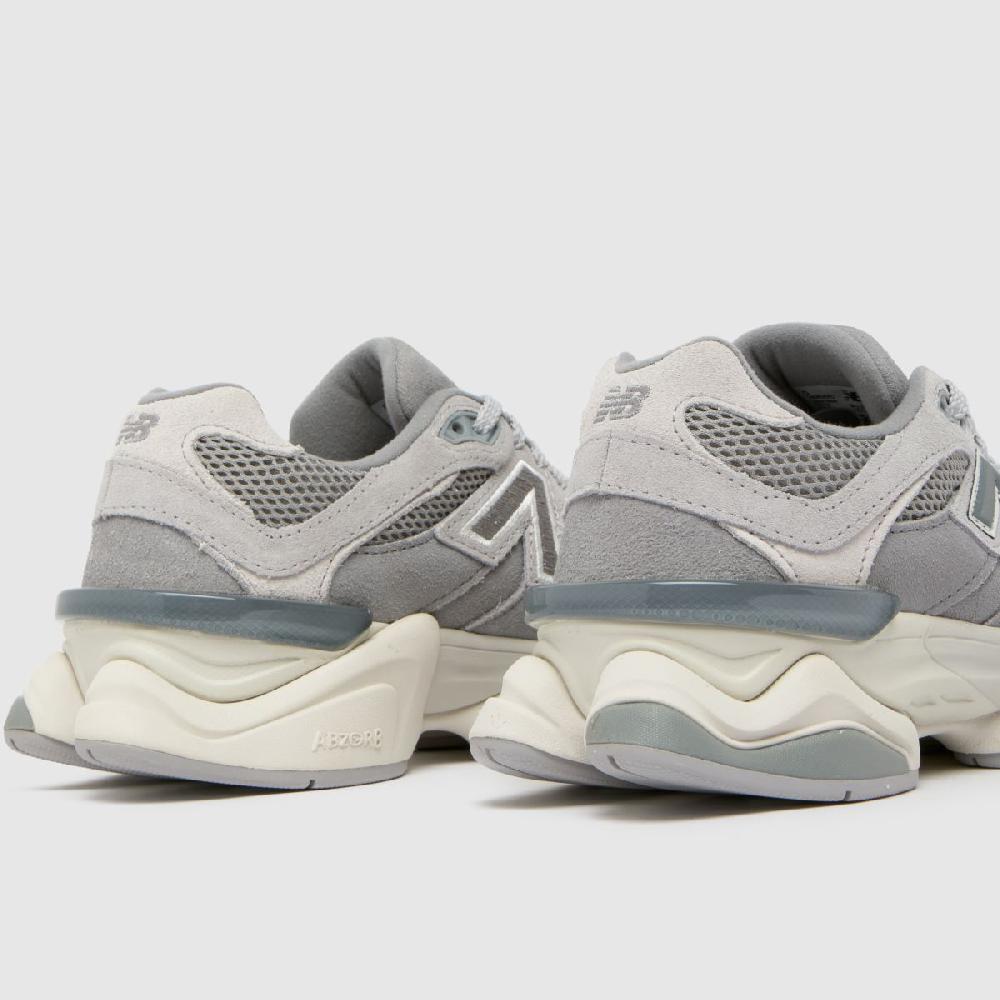Schuh New Balance 9060 In Grey