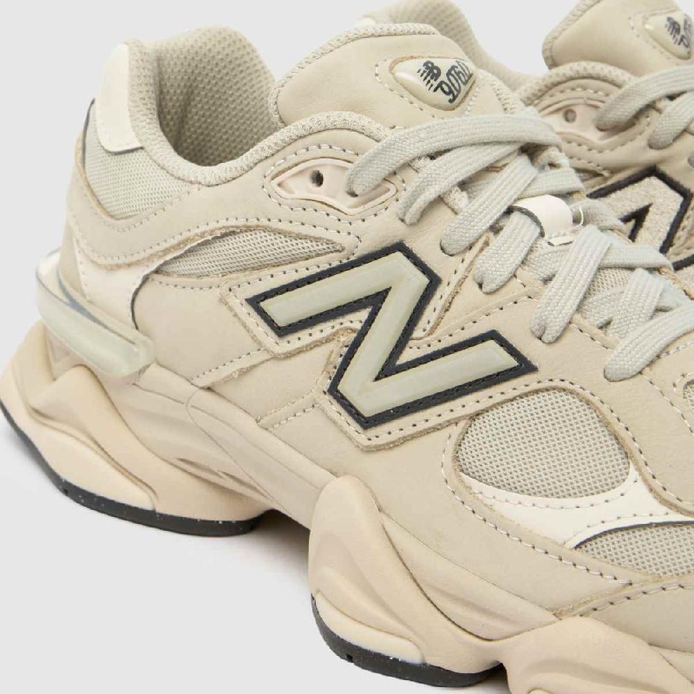 Schuh New Balance 9060 In Stone
