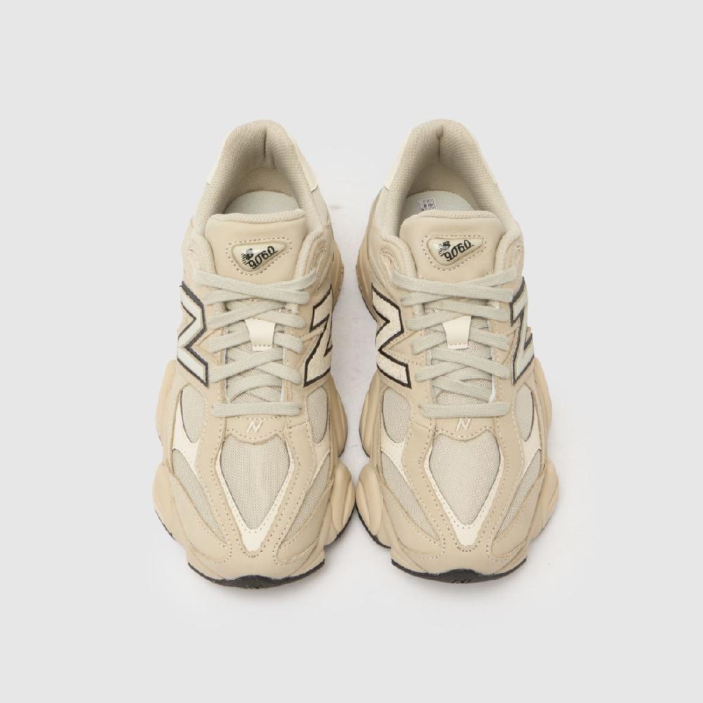 Schuh New Balance 9060 In Stone