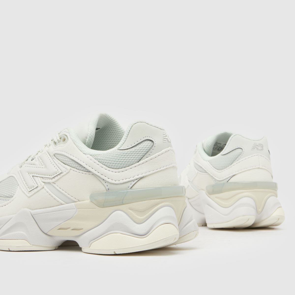 Schuh New Balance 9060 Youth In Off-White