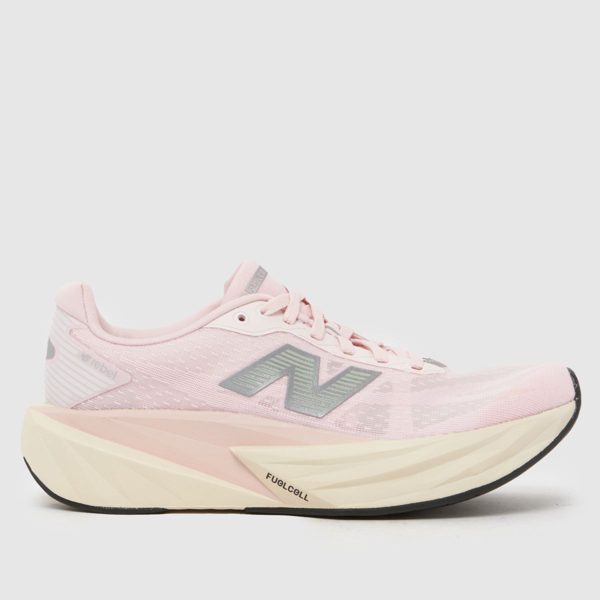 schuh New Balance FuelCell Rebel V5 in Pale Pink