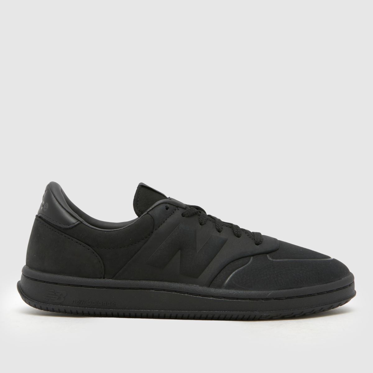 schuh New Balance T500 in Black