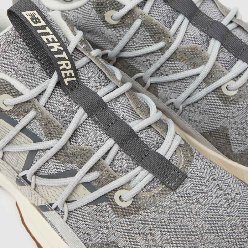 Schuh New Balance Tektrel In Dark Grey