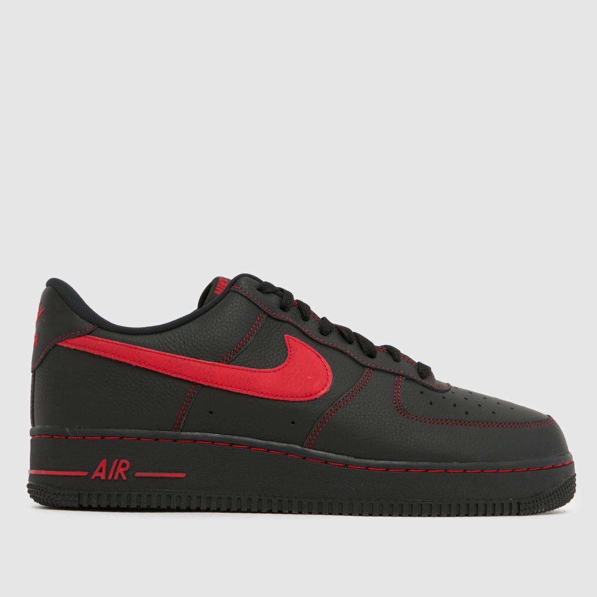 schuh Nike Air Force 1 in Black & Red